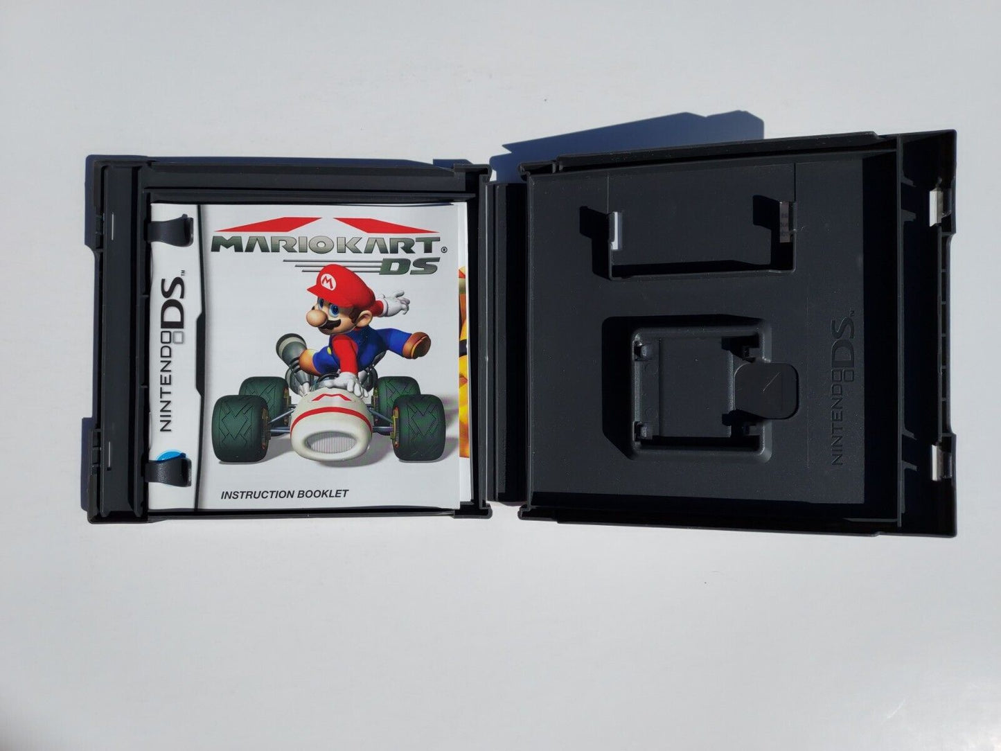 Mario Kart DS Case and Instruction Booklet ONLY!! (DS) *US VERSION*