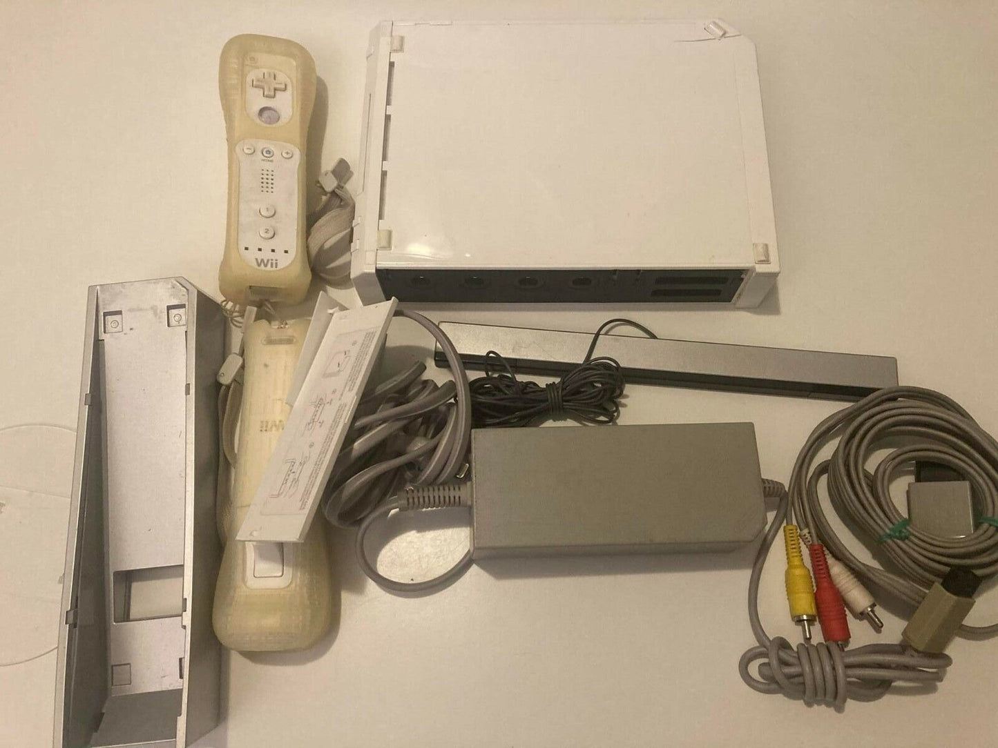 Nintendo Wii Console Bundle 2 Remote Controllers & Sensors and Power Cords.