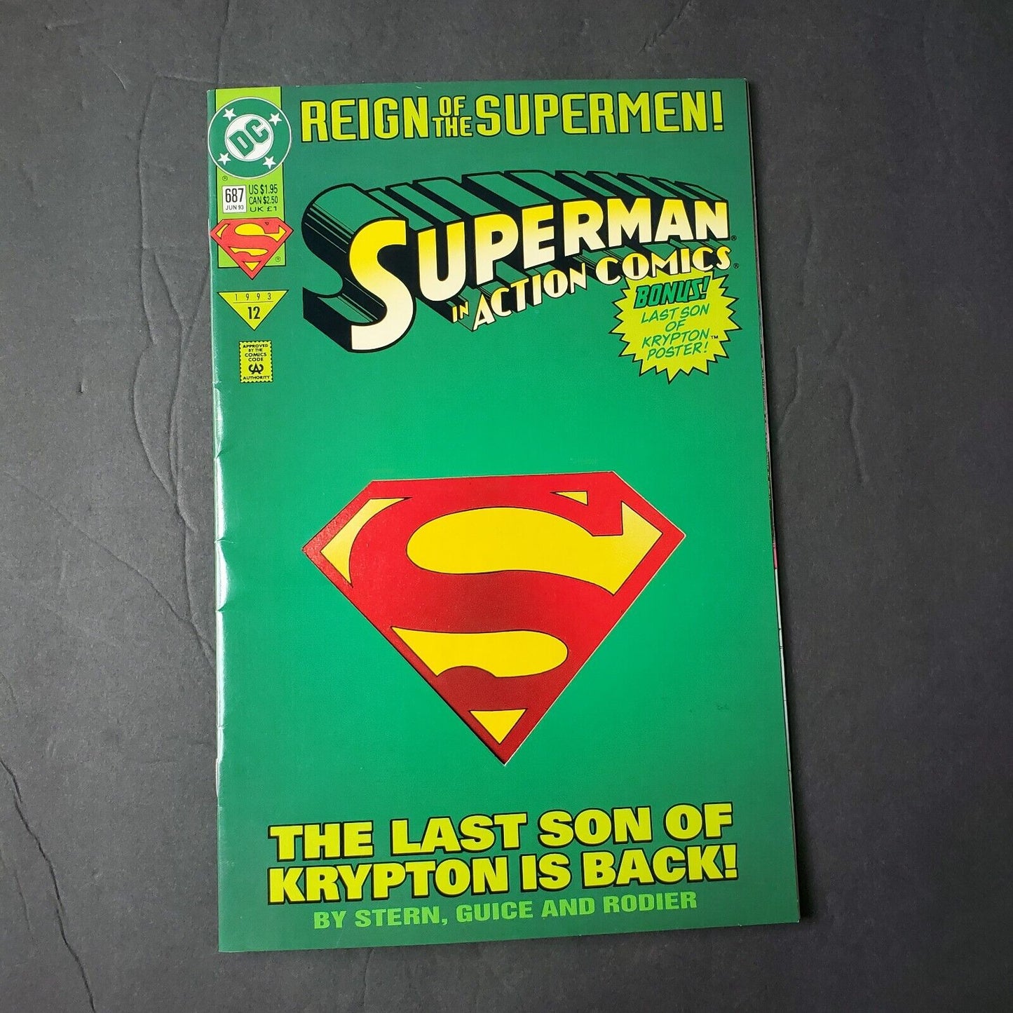 Action Comics #687 (1938 Series) DC Comics. Green.