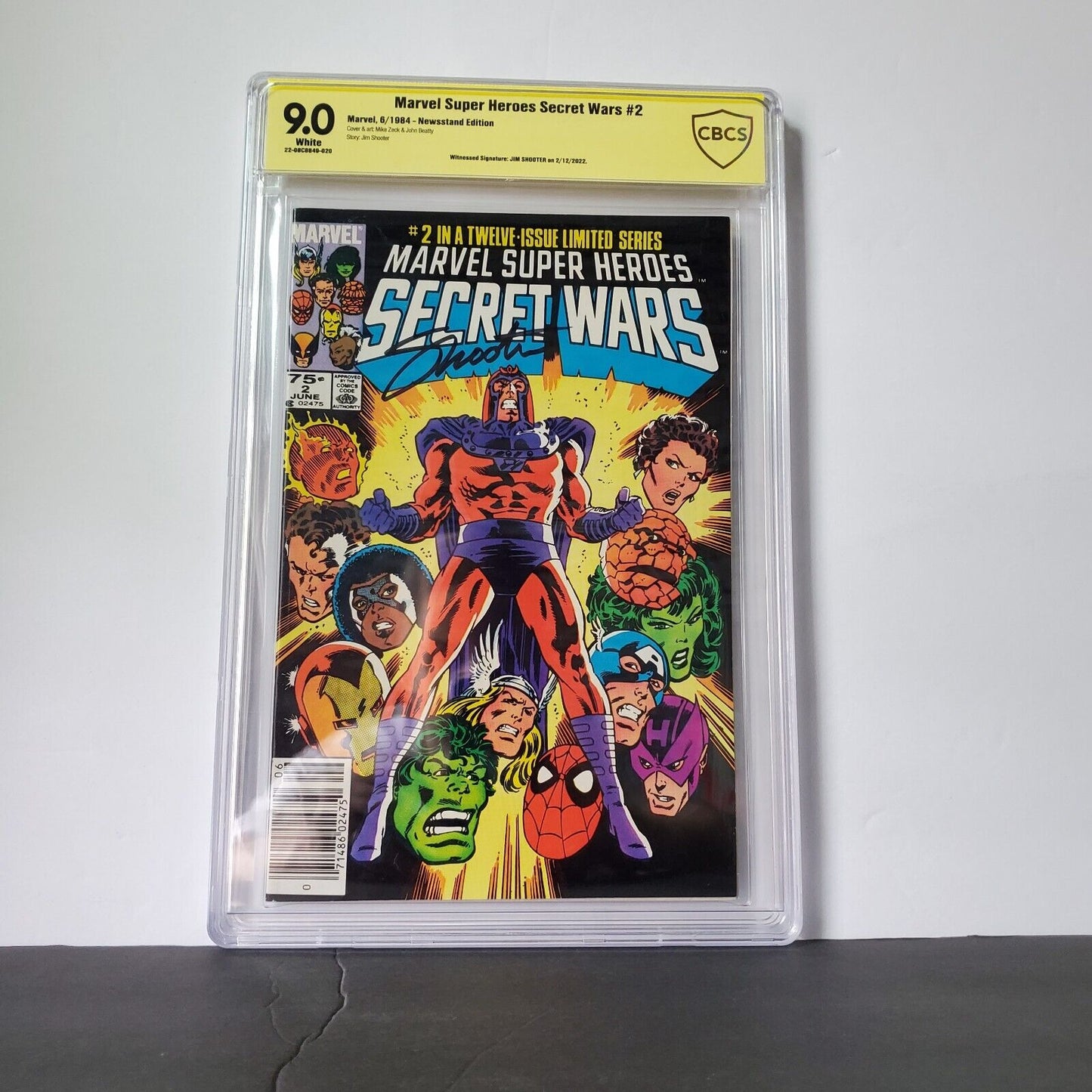 Marvel Super Heroes Secret Wars #2N Newsstand Variant CBCS 9.0 1985 White Pages