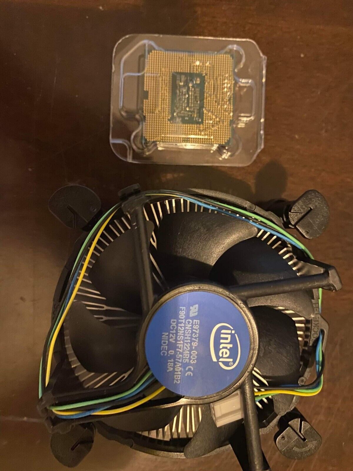 Intel i3 chip with fan.