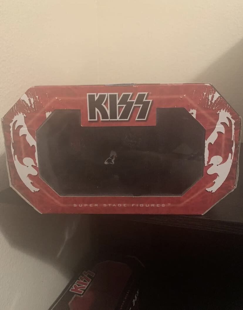 KISS Creatures THE DEMON - GENE SIMMONS McFarlane 12" DAMAGED BOX