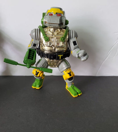 Teenage Mutant Ninja Turtles Lot Of Seven Vintage Figures & Twenty Accessories .
