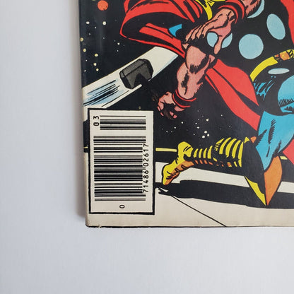 Fantasy Masterpieces # 4 Reprints Silver Surfer # 4 (Surfer vs. Thor) Newsstand